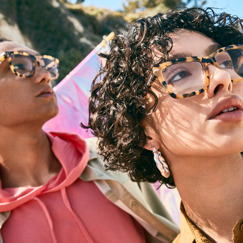 Trendy Eyewear Styles That Every Student Will Love